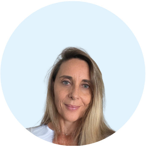 Anne Naja is a Certified Nutritionist with over 23 years of experience in the field of nutrition and herbal supplementation. 